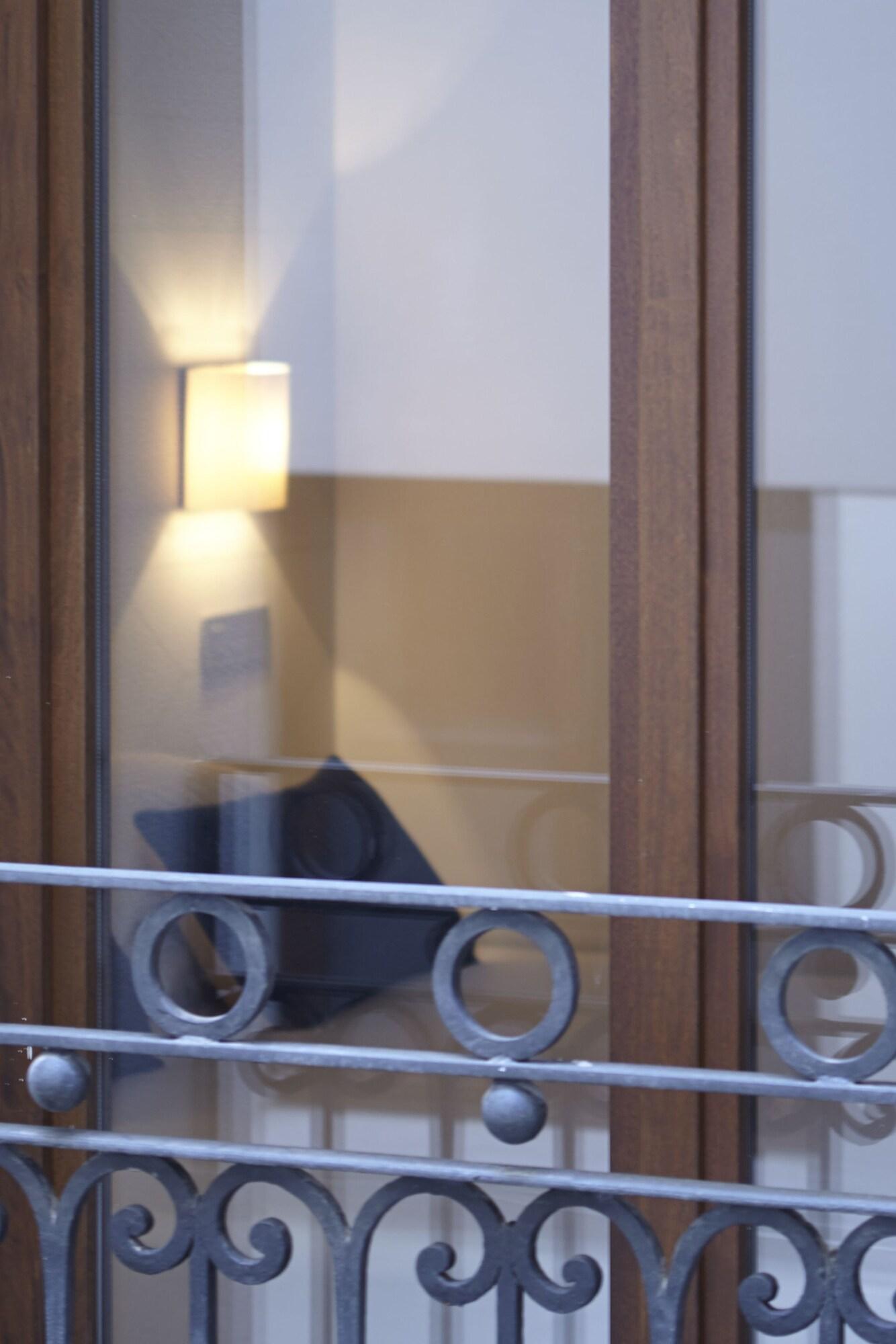 60 Balconies Design Apartment Madrid Ngoại thất bức ảnh