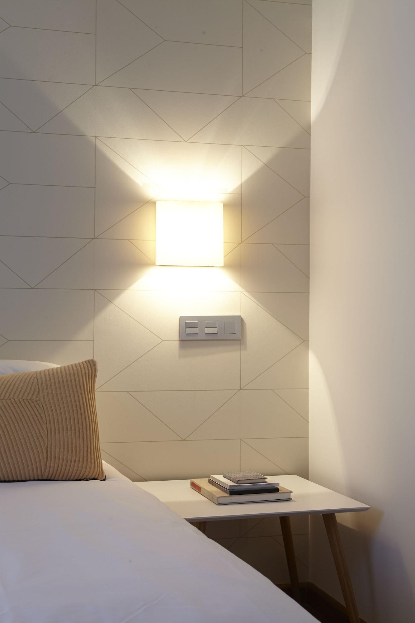 60 Balconies Design Apartment Madrid Ngoại thất bức ảnh