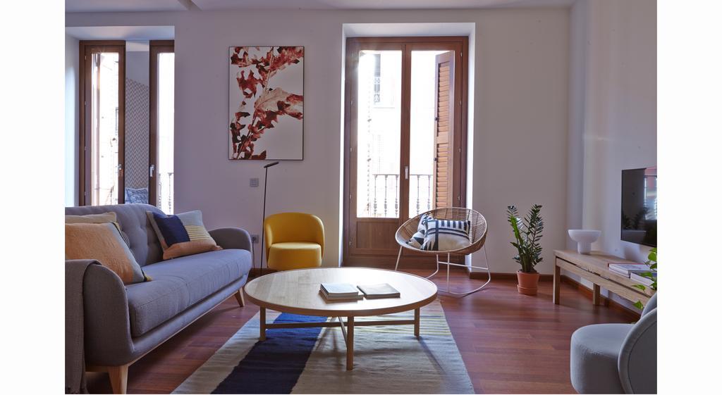 60 Balconies Design Apartment Madrid Ngoại thất bức ảnh