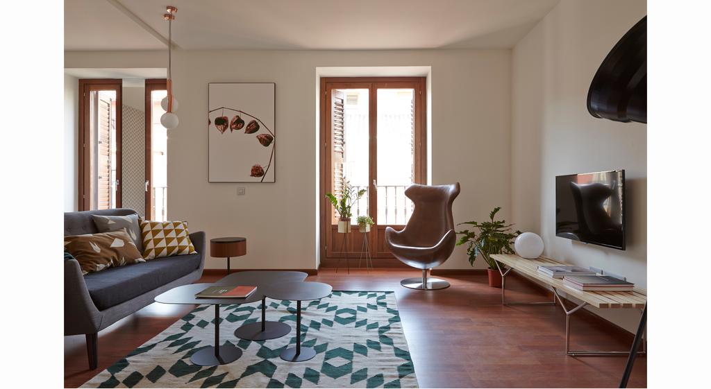 60 Balconies Design Apartment Madrid Ngoại thất bức ảnh