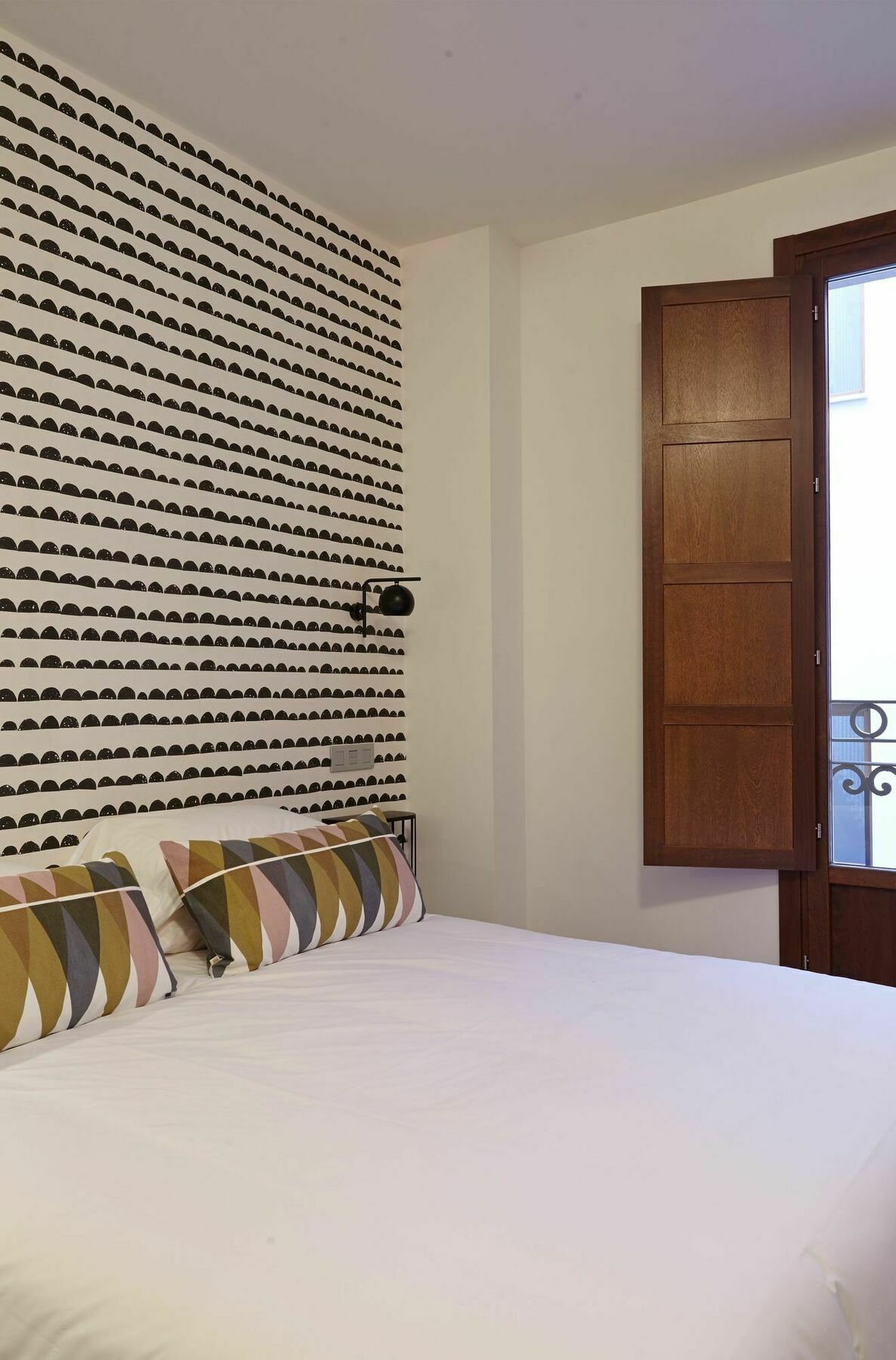 60 Balconies Design Apartment Madrid Ngoại thất bức ảnh